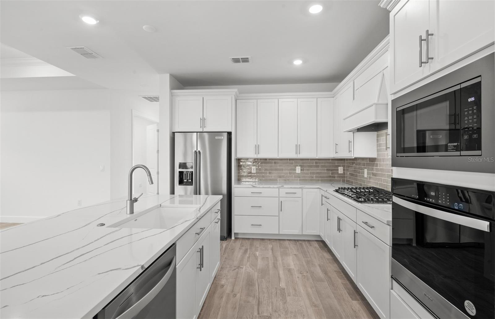 10197 BEACHWALK DR, ENGLEWOOD, FL, 34223