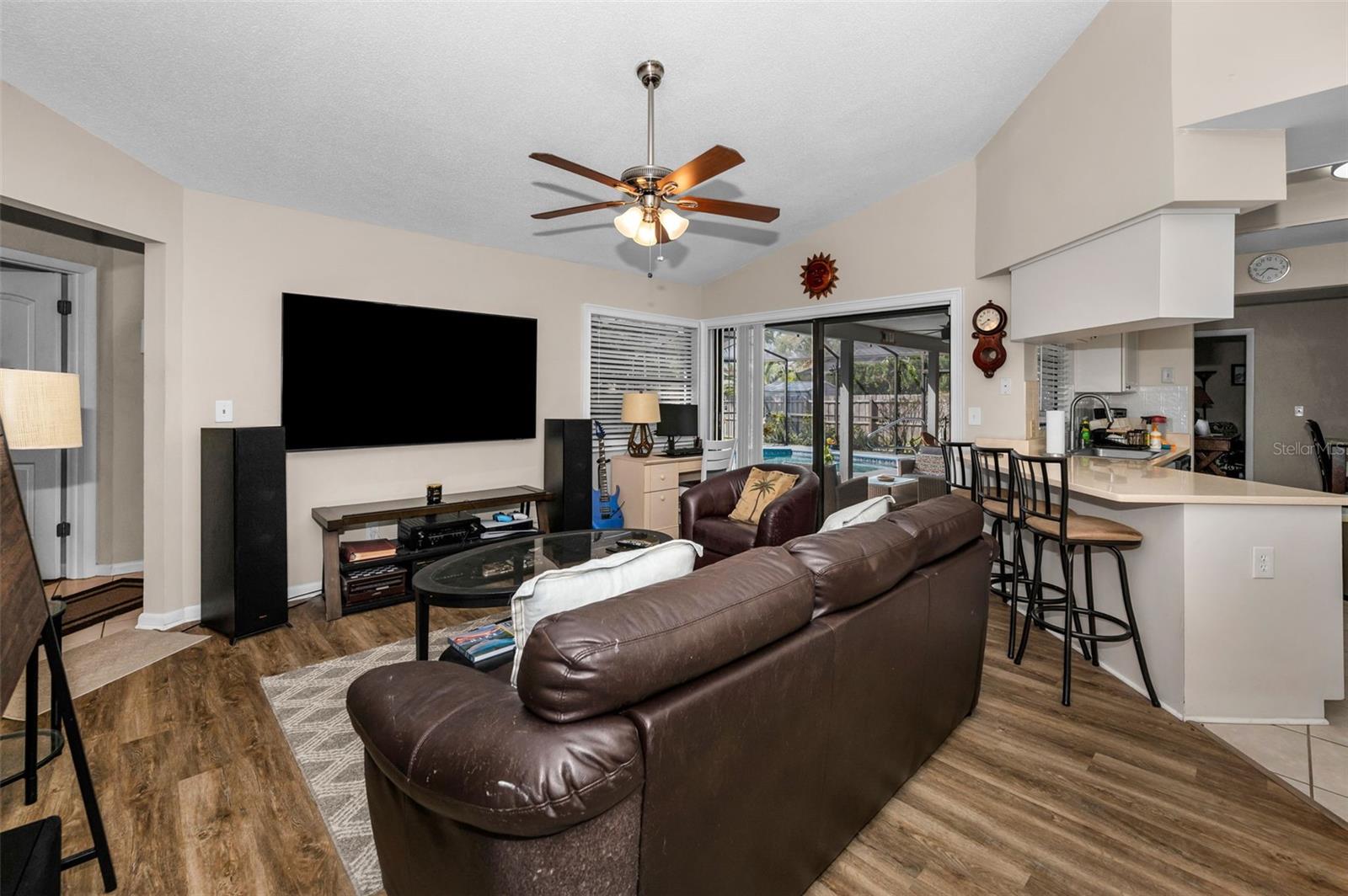 1031 RIDGE VIEW LN, PALM HARBOR, FL, 34683