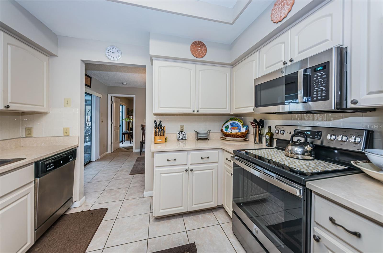 1031 RIDGE VIEW LN, PALM HARBOR, FL, 34683