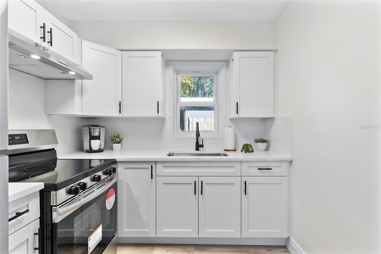 2871 25TH AVE N, ST PETERSBURG, FL, 33713