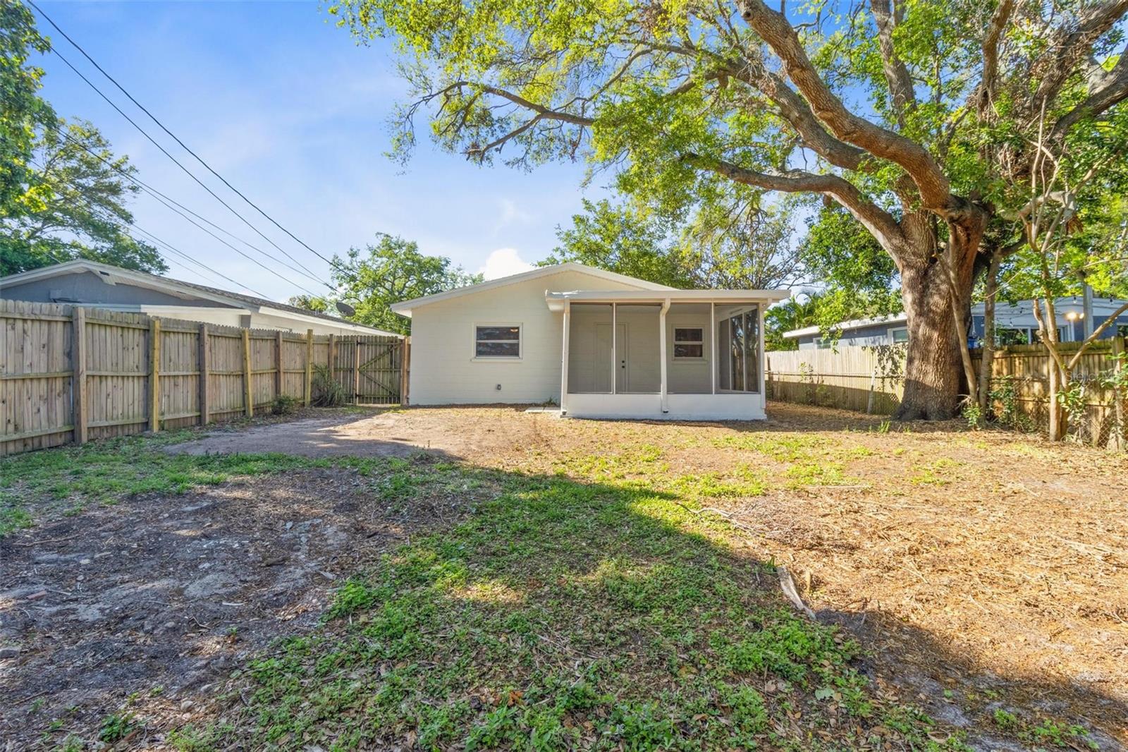 2871 25TH AVE N, ST PETERSBURG, FL, 33713
