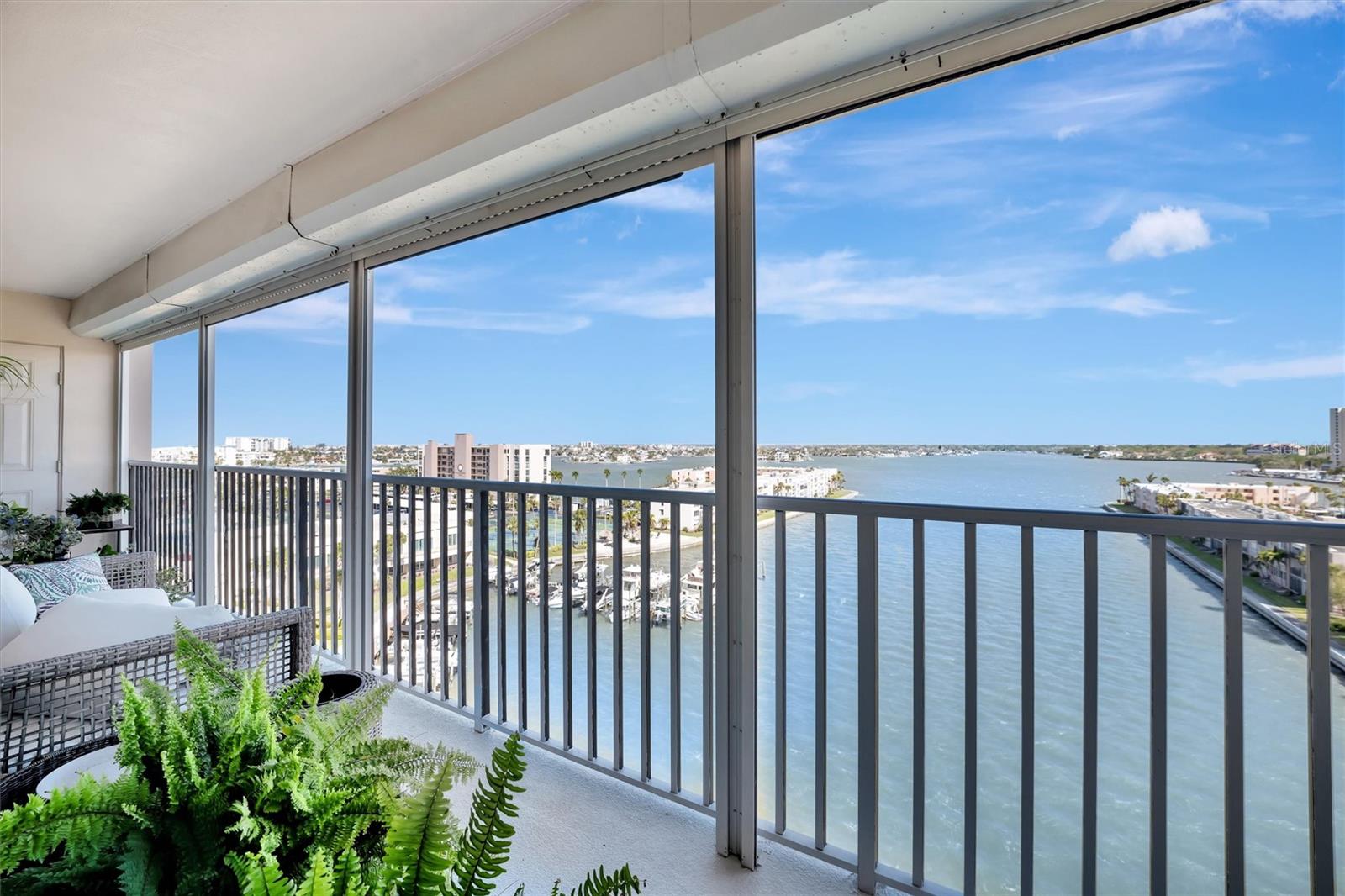 7300 SUN ISLAND DR S #903, SOUTH PASADENA, FL, 33707