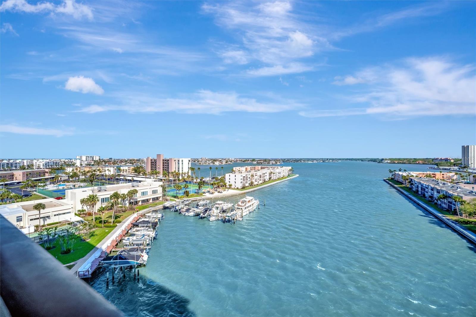 7300 SUN ISLAND DR S #903, SOUTH PASADENA, FL, 33707