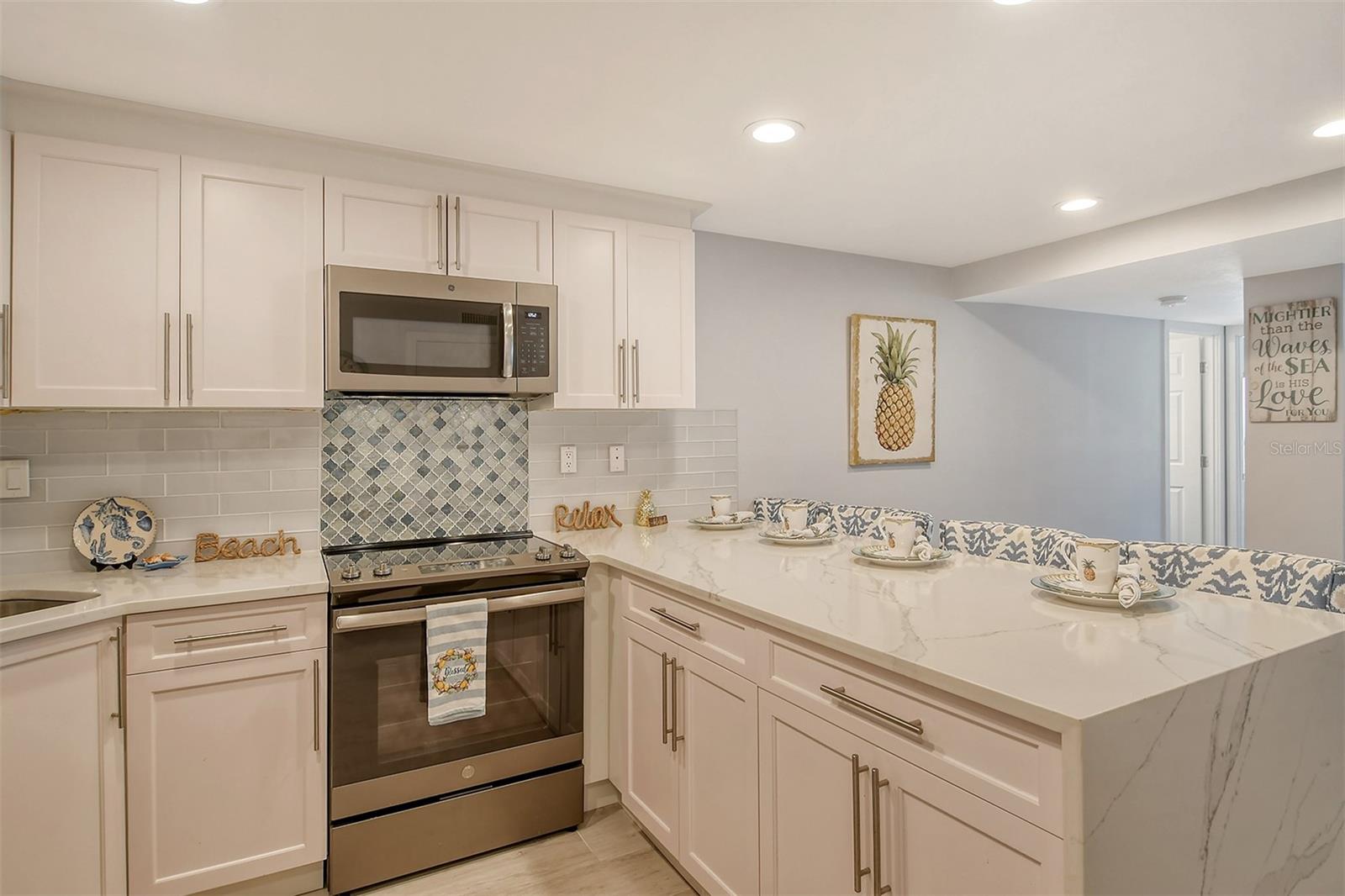 1050 LONGBOAT CLUB ROAD #305, LONGBOAT KEY, FL, 34228