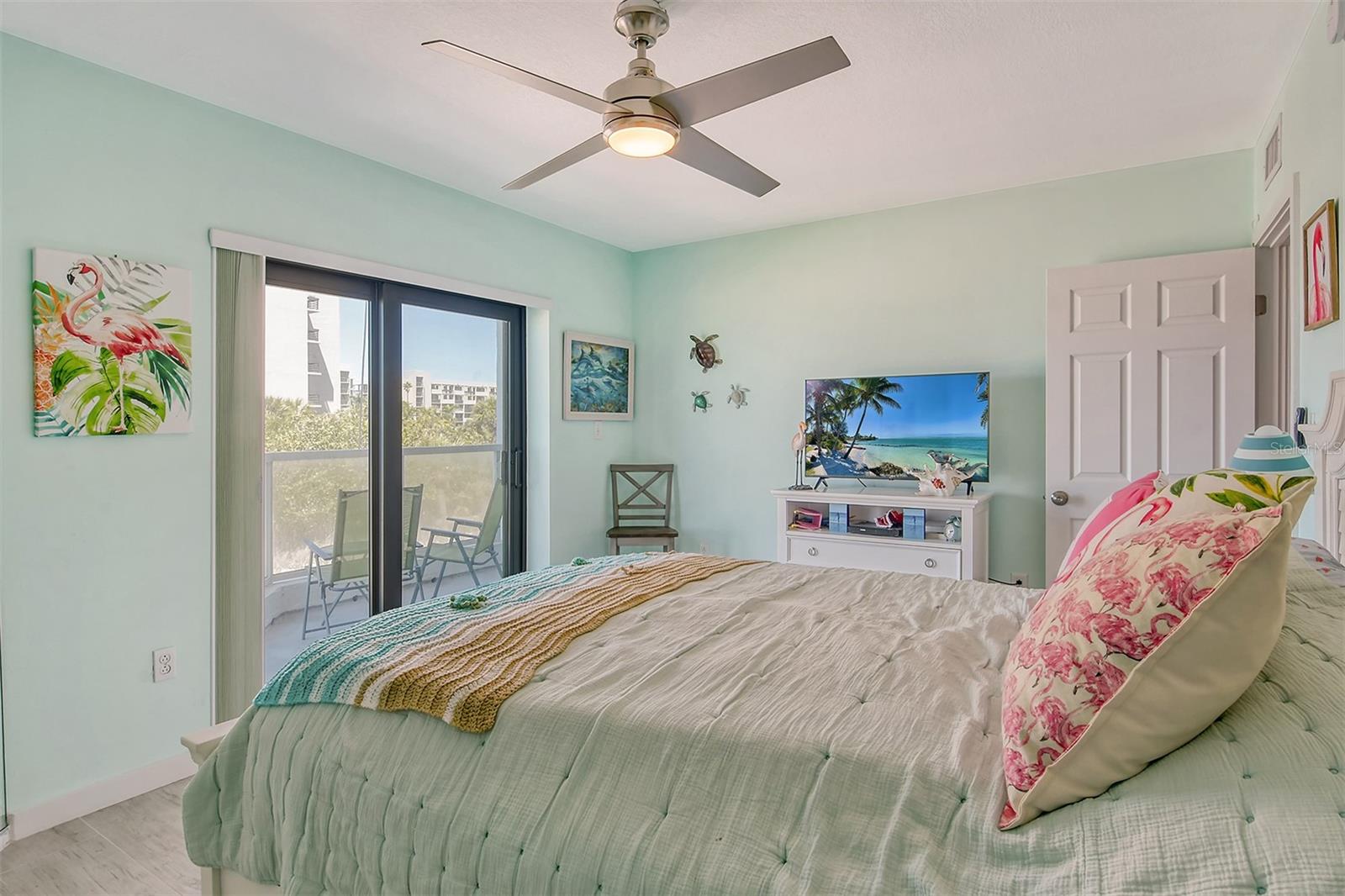 1050 LONGBOAT CLUB ROAD #305, LONGBOAT KEY, FL, 34228