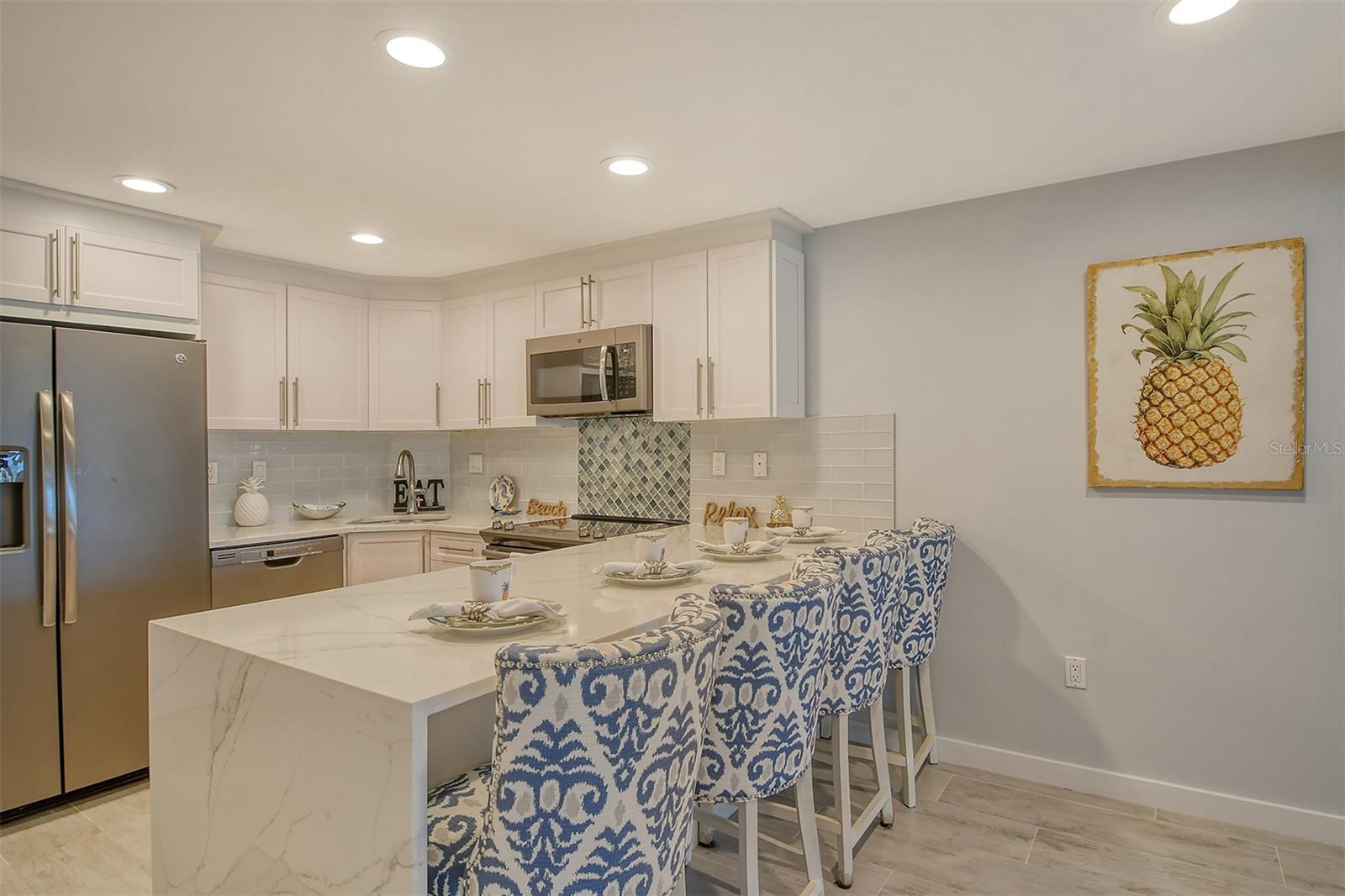 1050 LONGBOAT CLUB ROAD #305, LONGBOAT KEY, FL, 34228