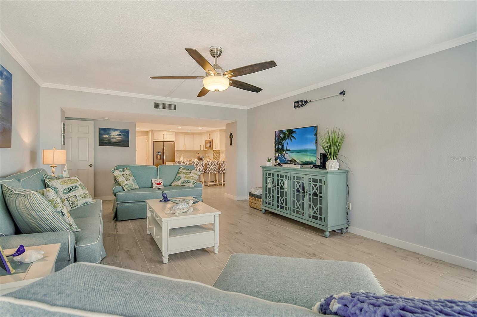 1050 LONGBOAT CLUB ROAD #305, LONGBOAT KEY, FL, 34228