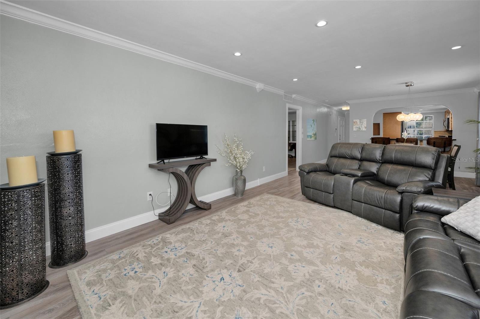 200 GLENNES LN #201, DUNEDIN, FL, 34698