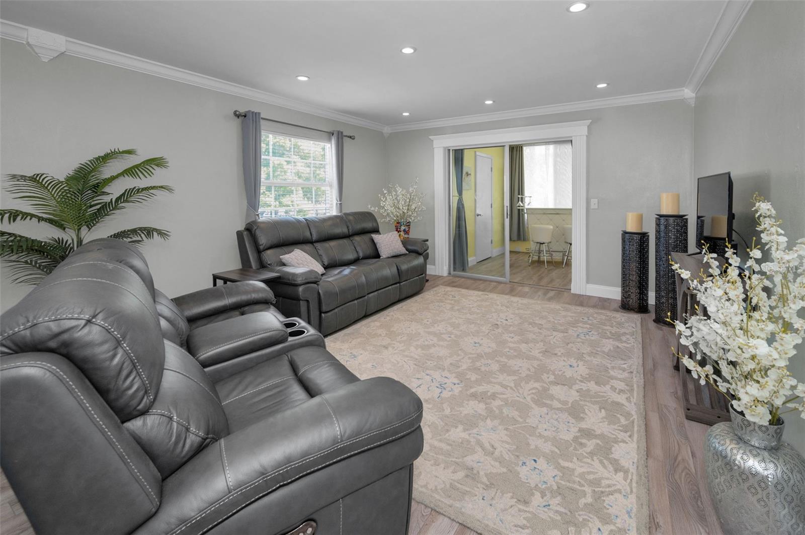 200 GLENNES LN #201, DUNEDIN, FL, 34698