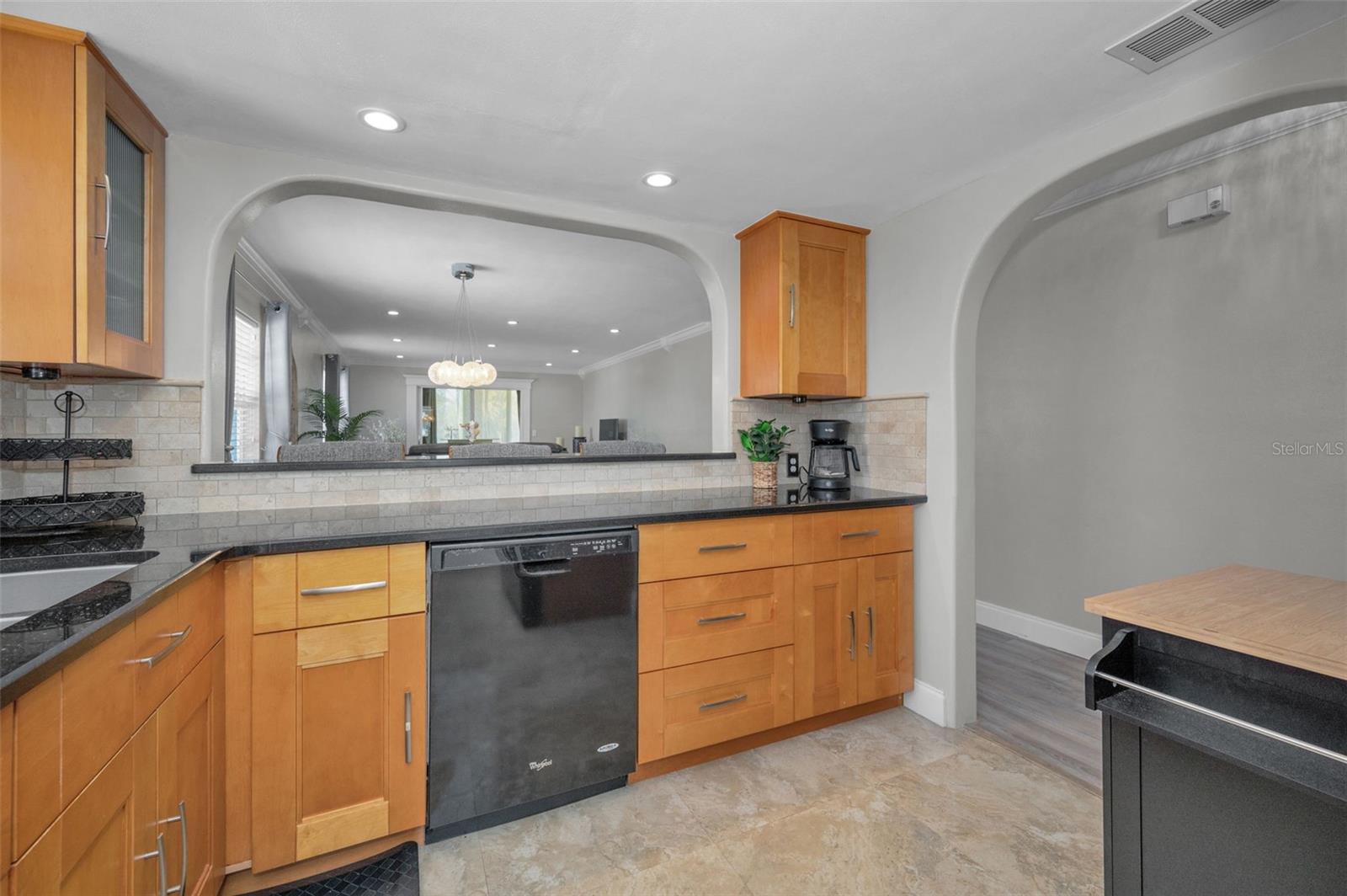 200 GLENNES LN #201, DUNEDIN, FL, 34698