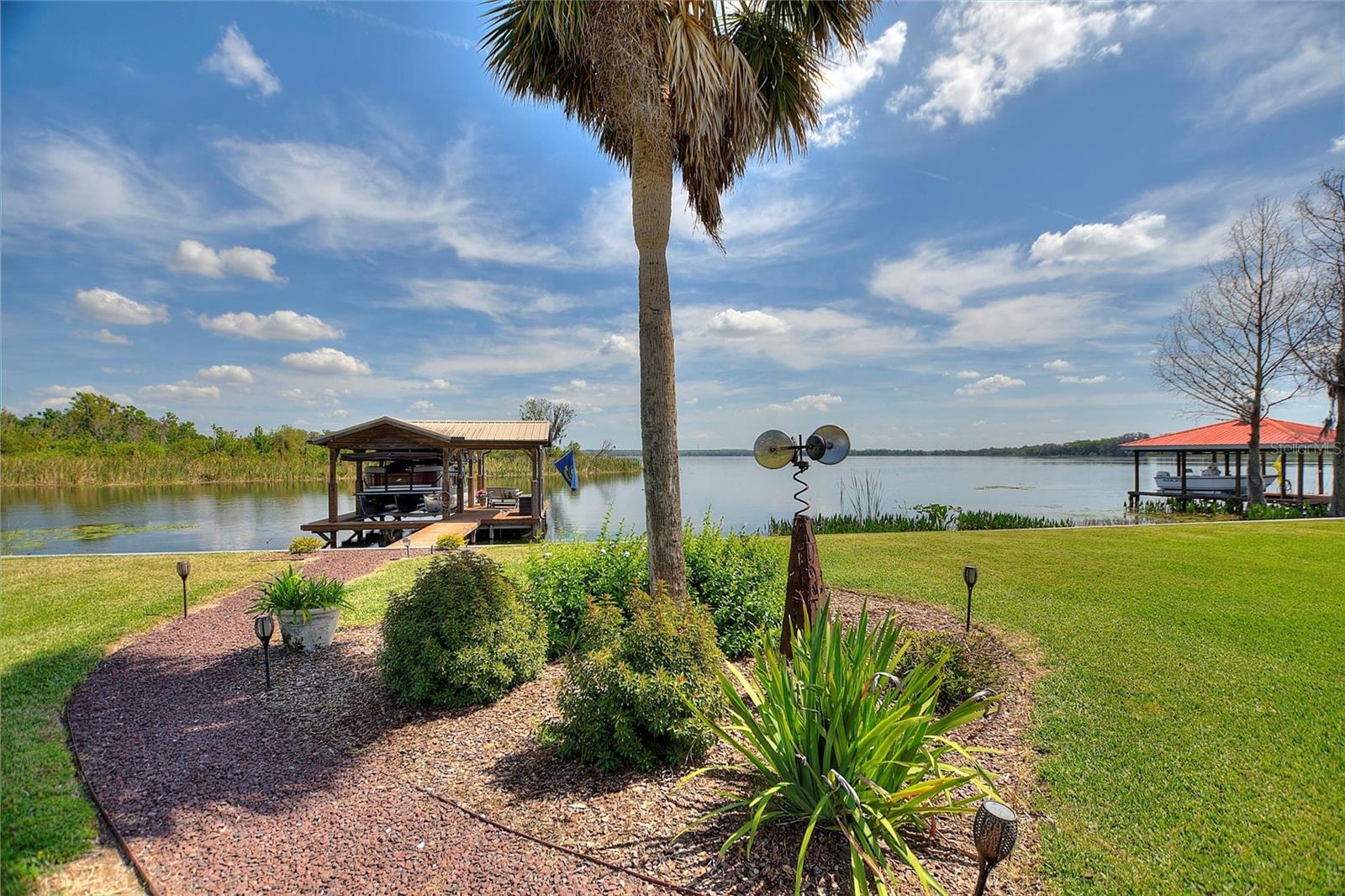29150 BEAUCLAIRE DR, TAVARES, FL, 32778
