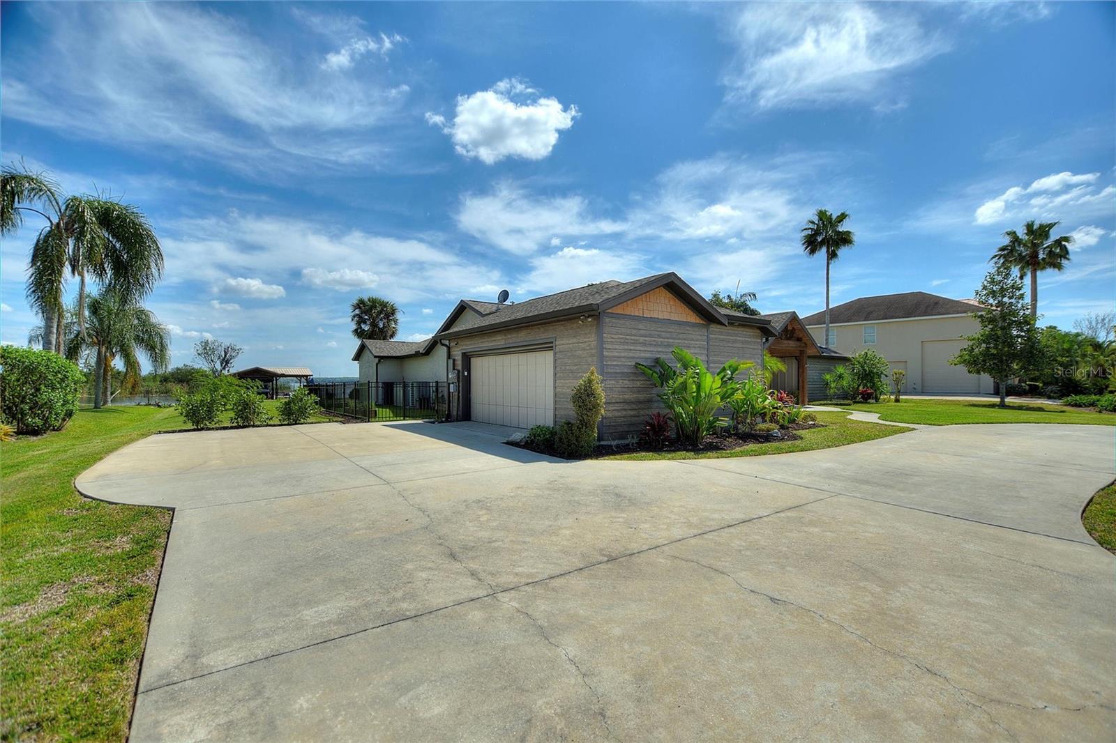 29150 BEAUCLAIRE DR, TAVARES, FL, 32778