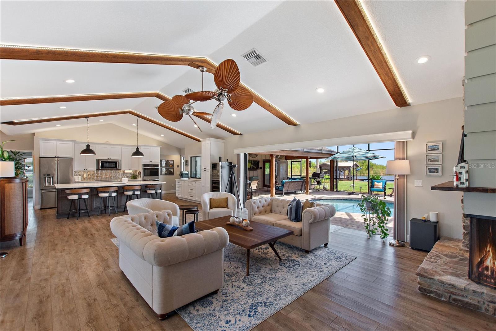29150 BEAUCLAIRE DR, TAVARES, FL, 32778