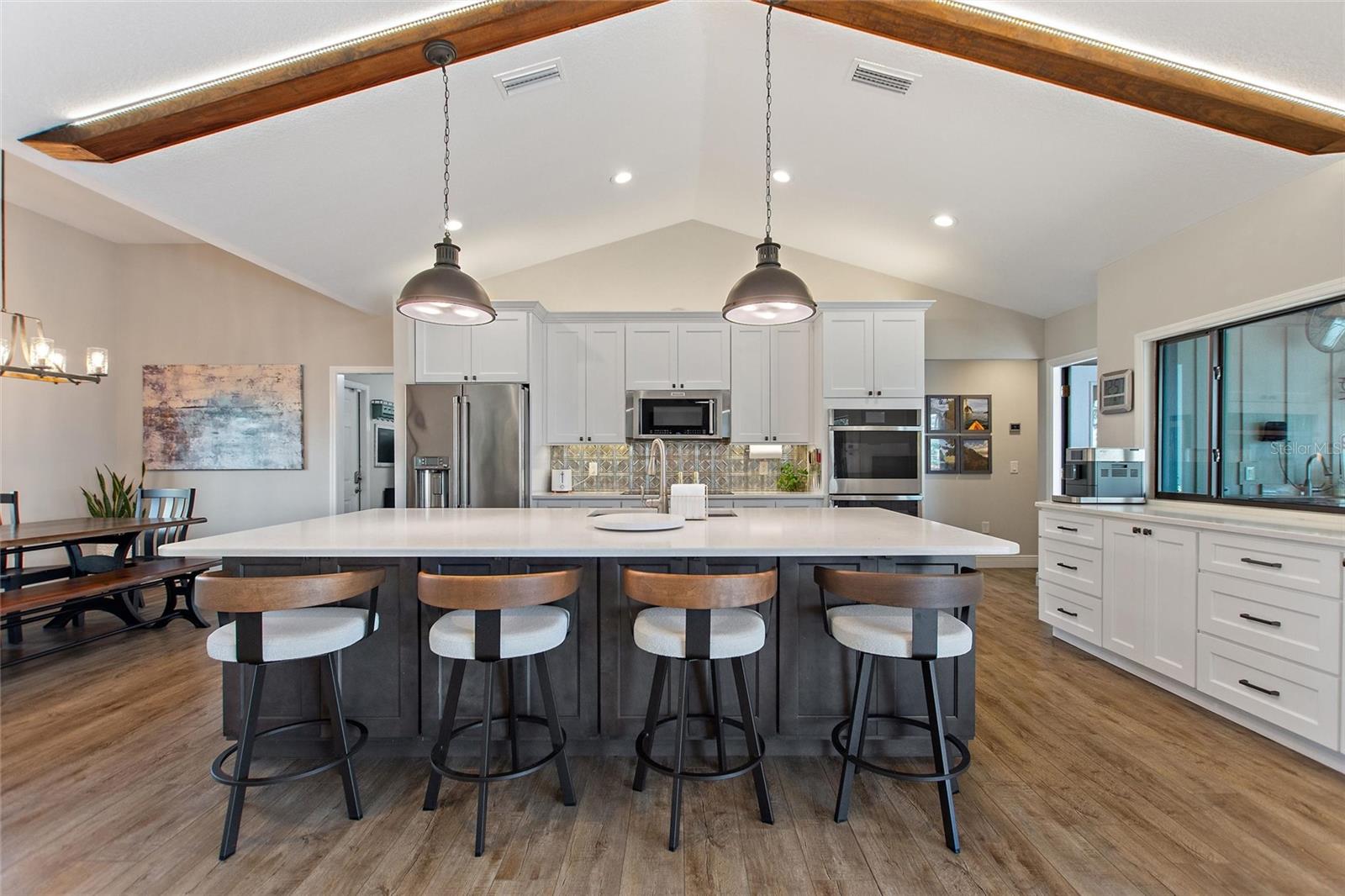29150 BEAUCLAIRE DR, TAVARES, FL, 32778