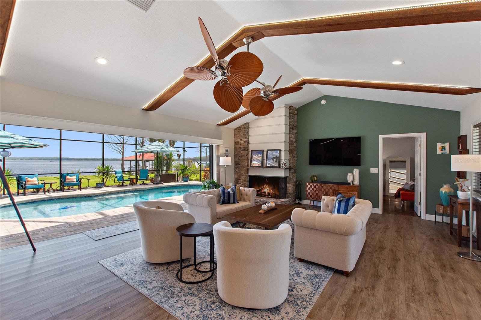 29150 BEAUCLAIRE DR, TAVARES, FL, 32778