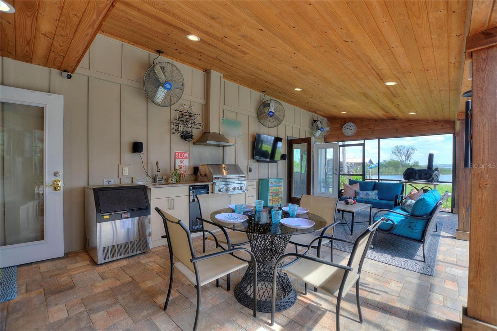 29150 BEAUCLAIRE DR, TAVARES, FL, 32778