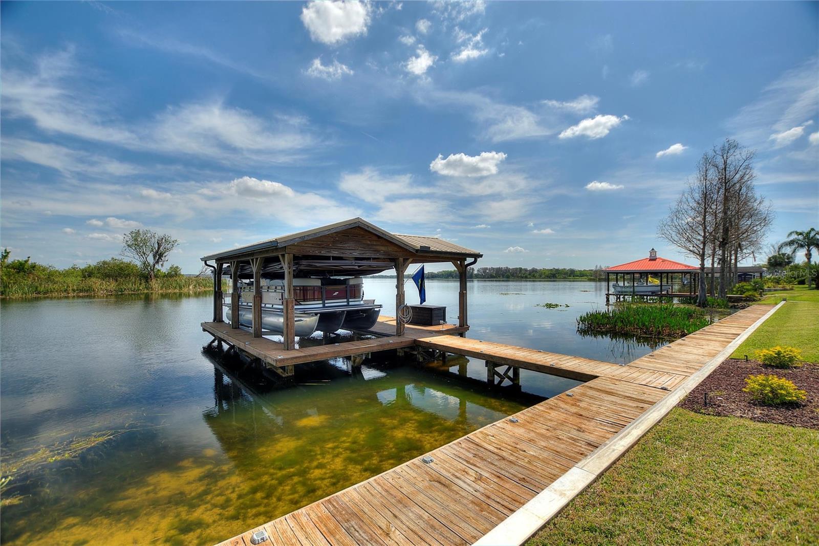 29150 BEAUCLAIRE DR, TAVARES, FL, 32778