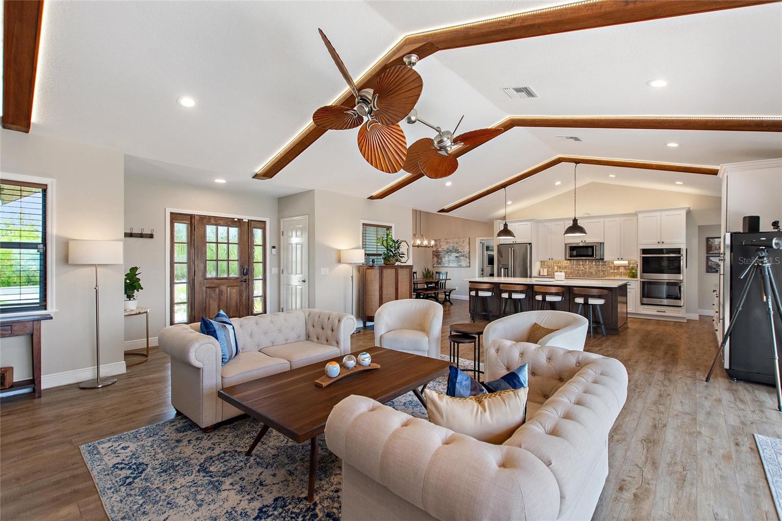 29150 BEAUCLAIRE DR, TAVARES, FL, 32778