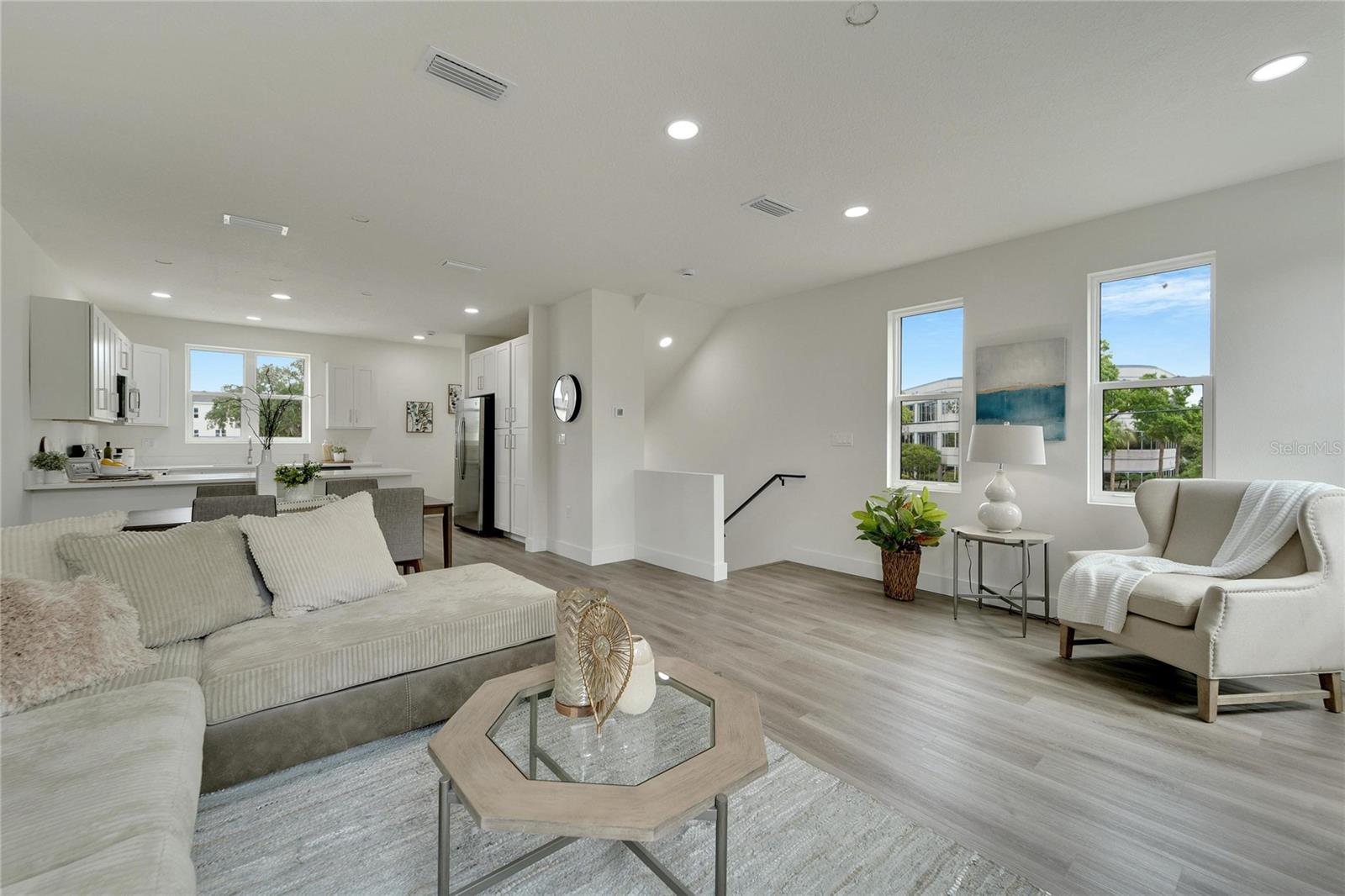 8707 SAP CREEK PL, TAMPA, FL, 33614
