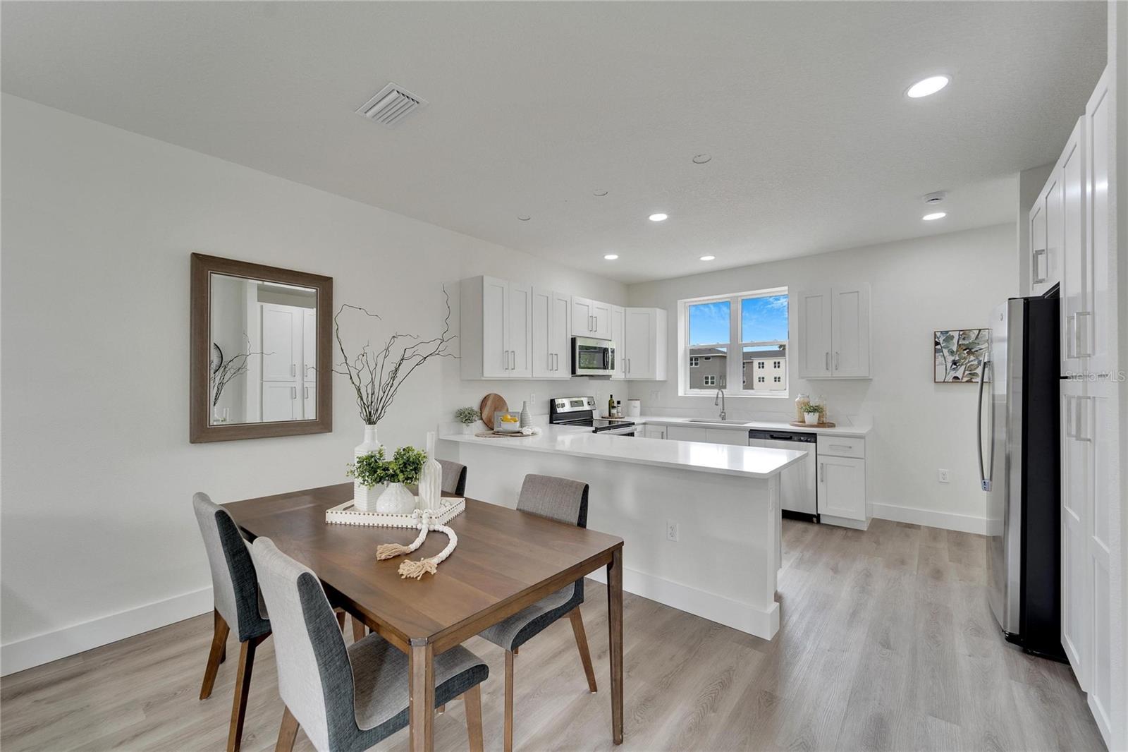 8707 SAP CREEK PL, TAMPA, FL, 33614