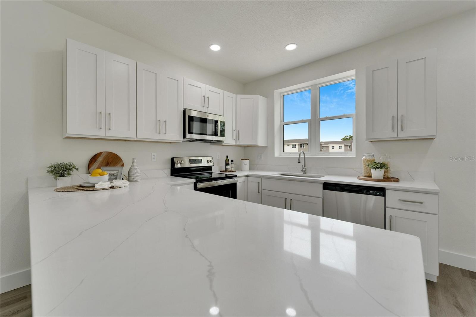 8707 SAP CREEK PL, TAMPA, FL, 33614