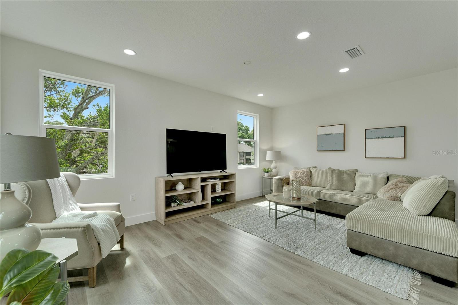 8707 SAP CREEK PL, TAMPA, FL, 33614