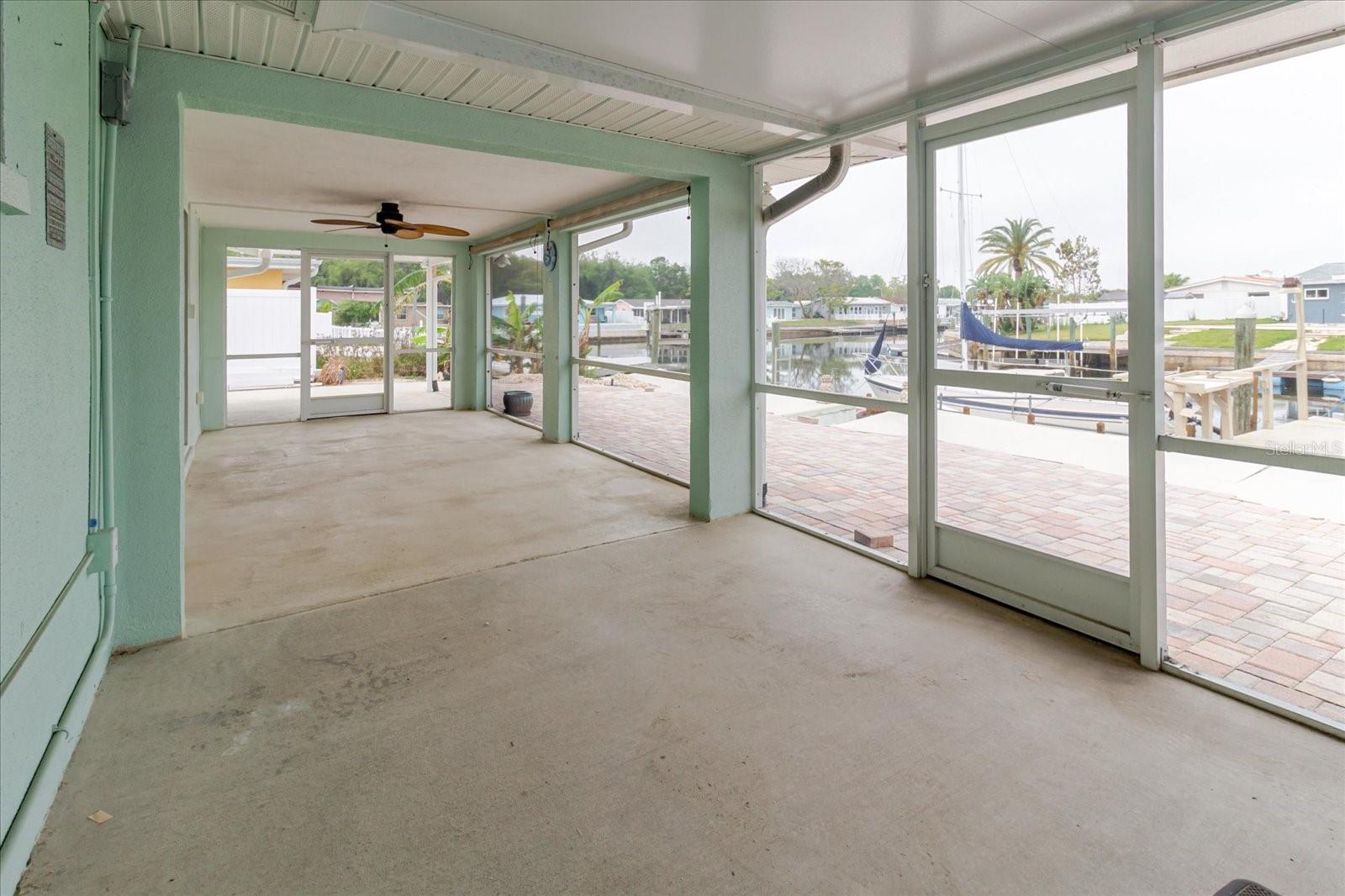 4889 SHELL STREAM BLVD, NEW PORT RICHEY, FL, 34652