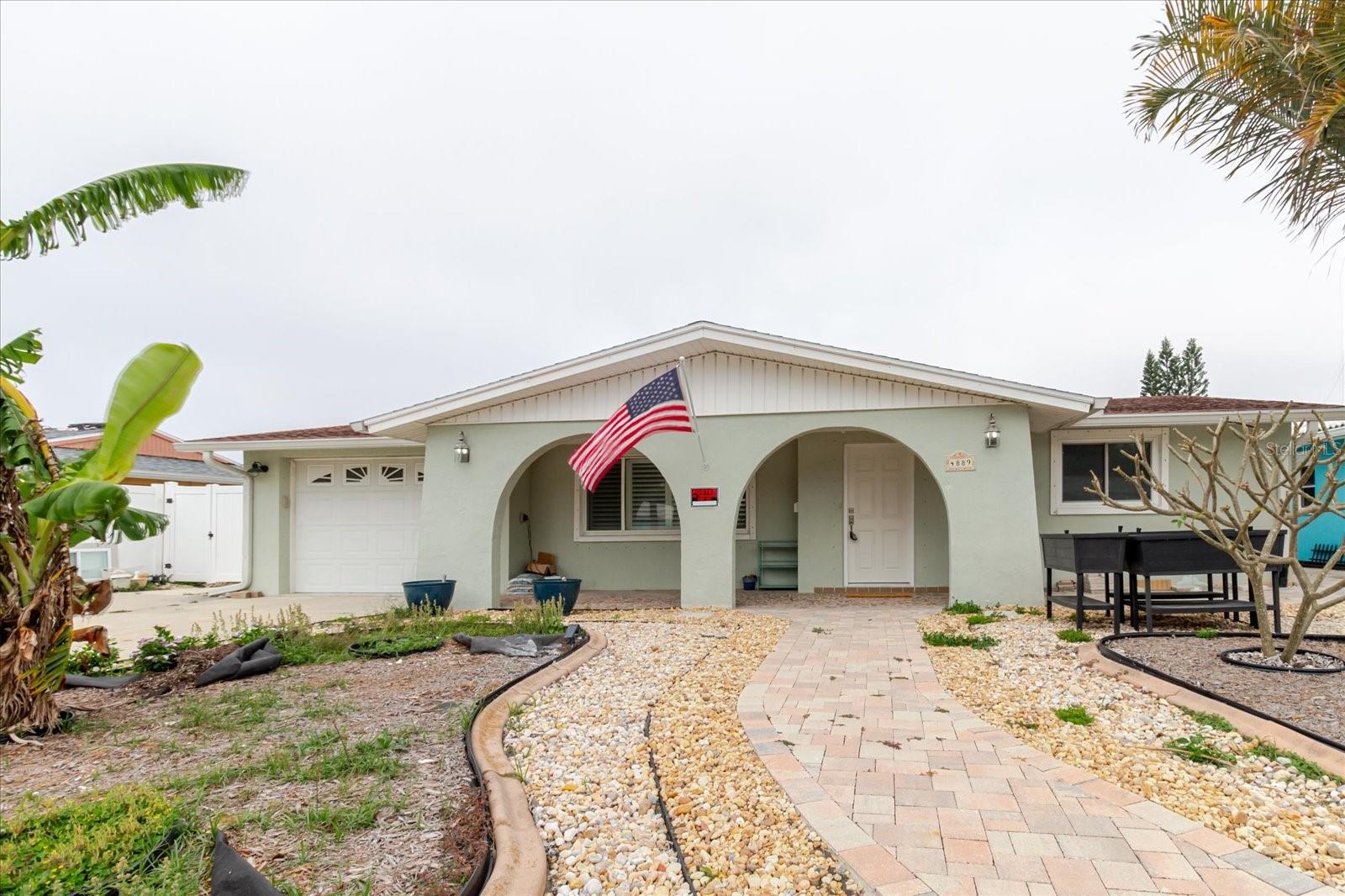 4889 SHELL STREAM BLVD, NEW PORT RICHEY, FL, 34652