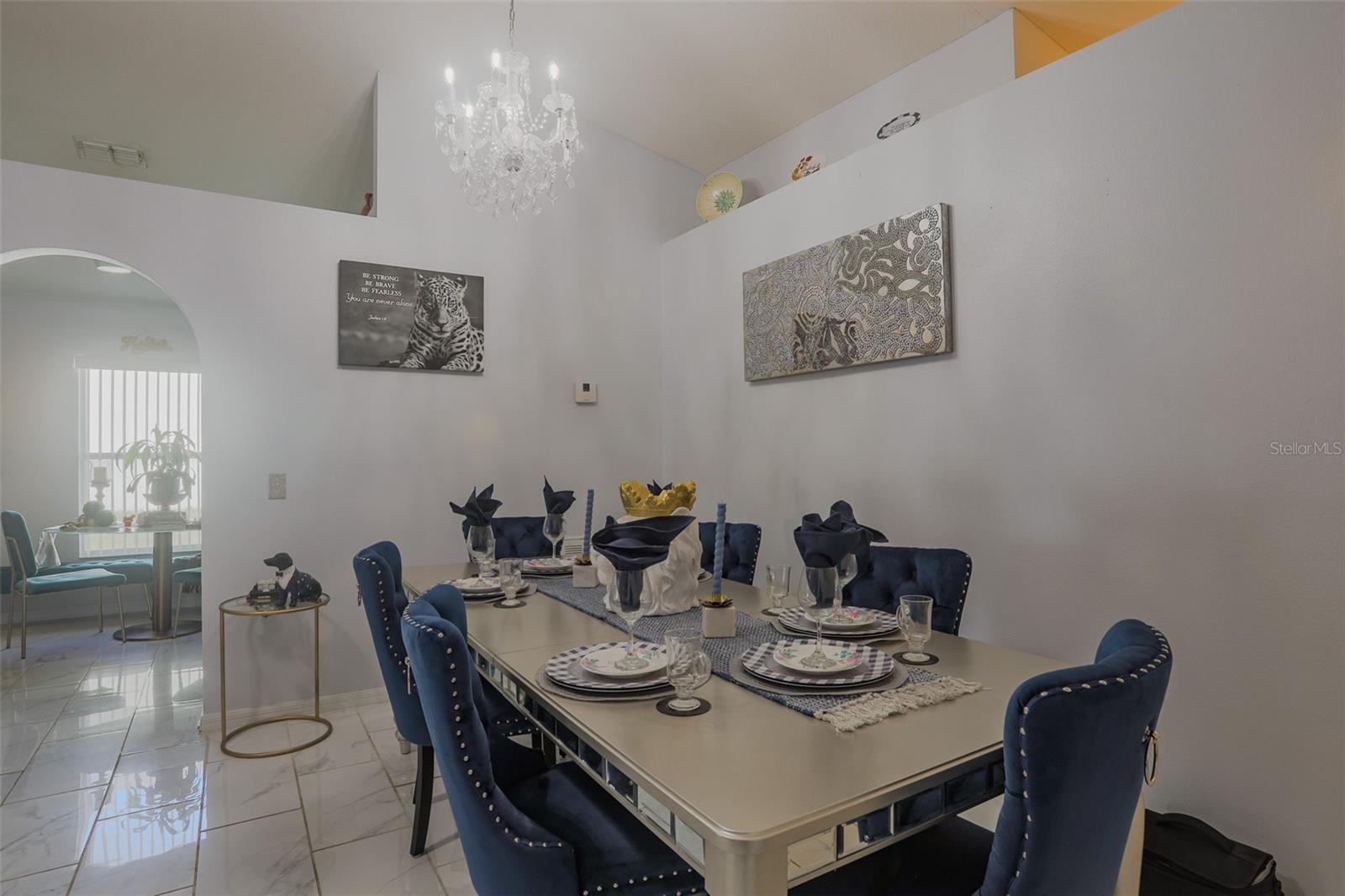 2442 FOXHOLLOW RD, TAVARES, FL, 32778