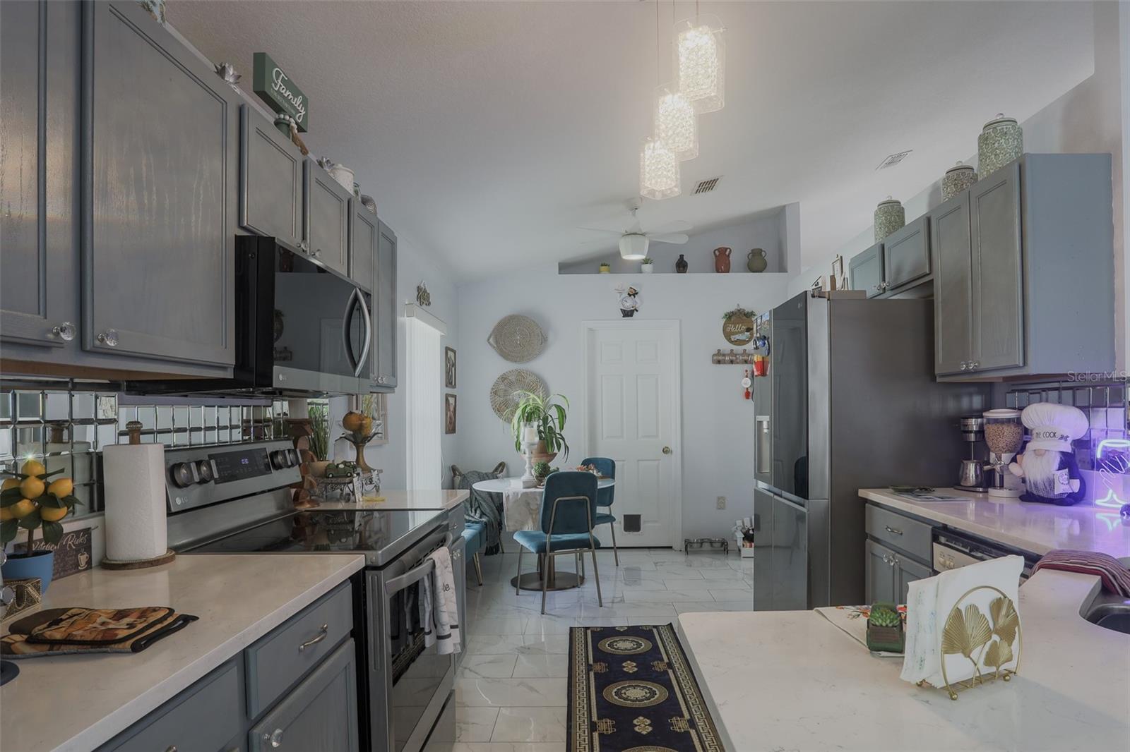 2442 FOXHOLLOW RD, TAVARES, FL, 32778