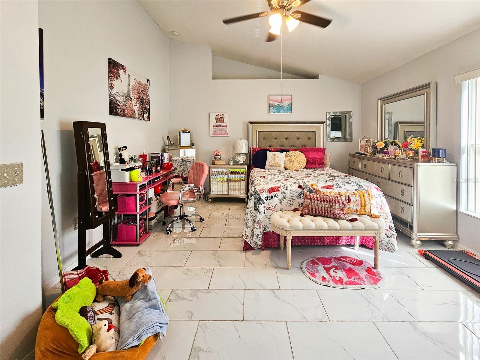 2442 FOXHOLLOW RD, TAVARES, FL, 32778
