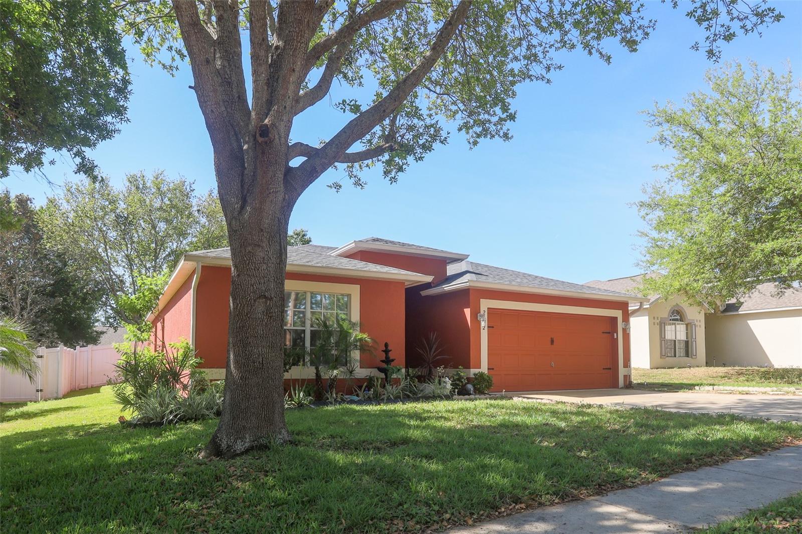 2442 FOXHOLLOW RD, TAVARES, FL, 32778