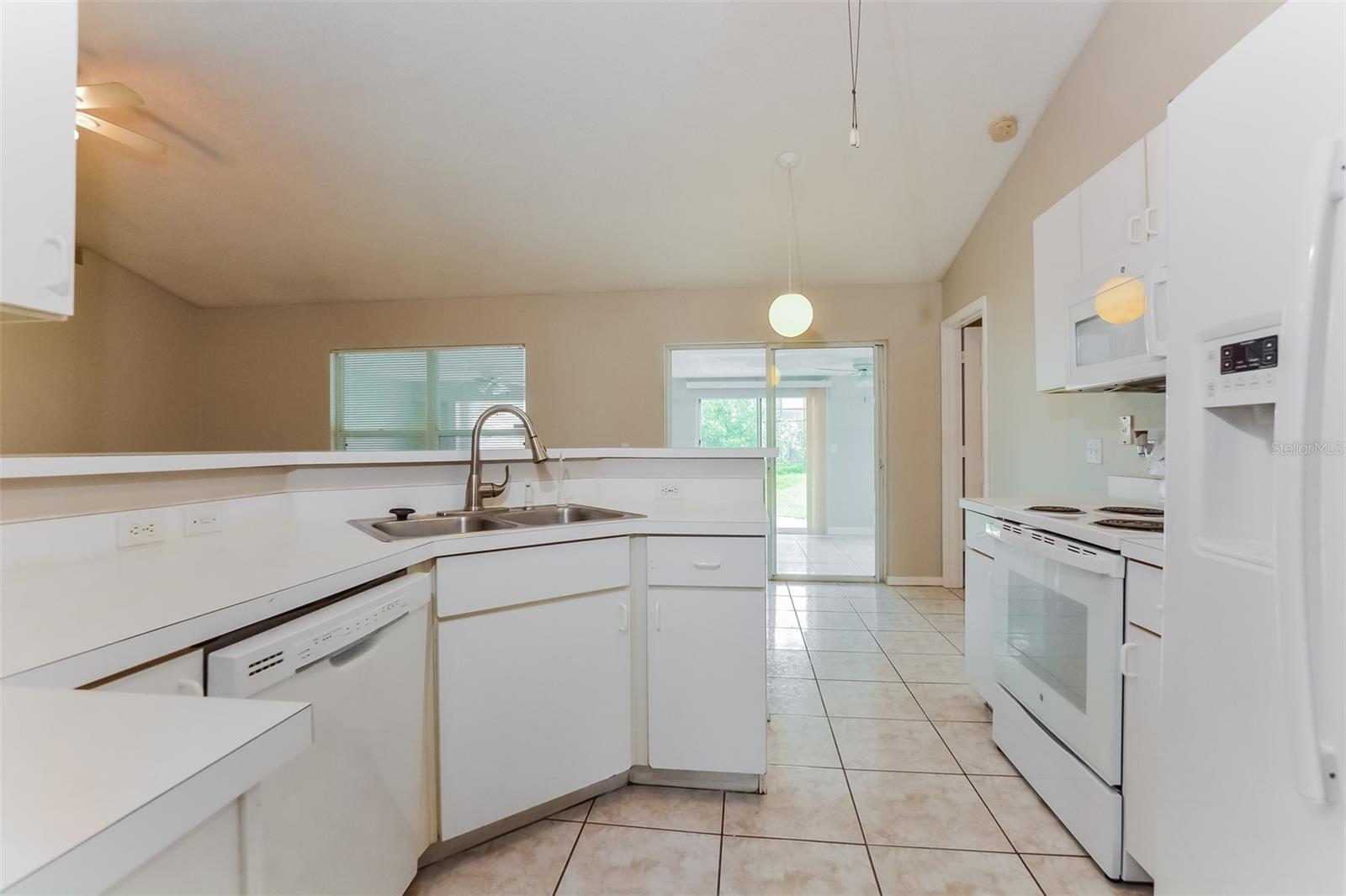 1105 ROAN CT, KISSIMMEE, FL, 34759