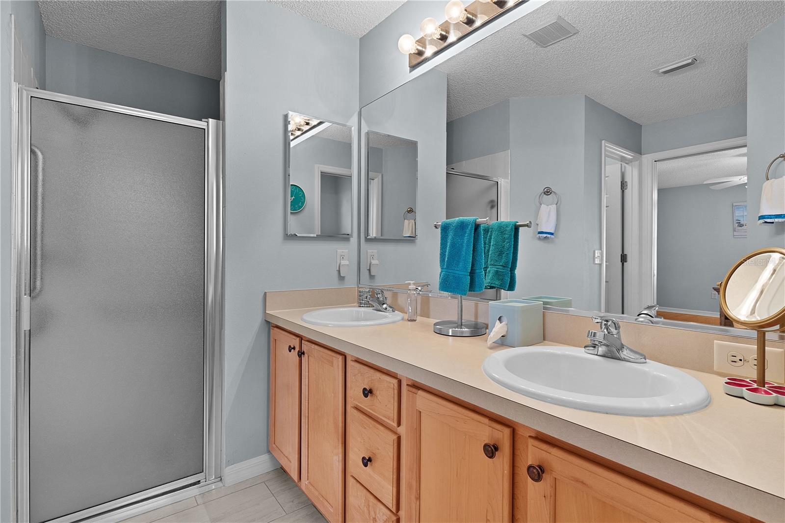 2334 WELCOME WAY, THE VILLAGES, FL, 32162