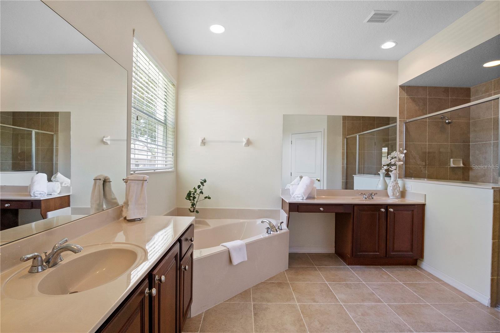 7299 VISTA PARK BLVD, ORLANDO, FL, 32829