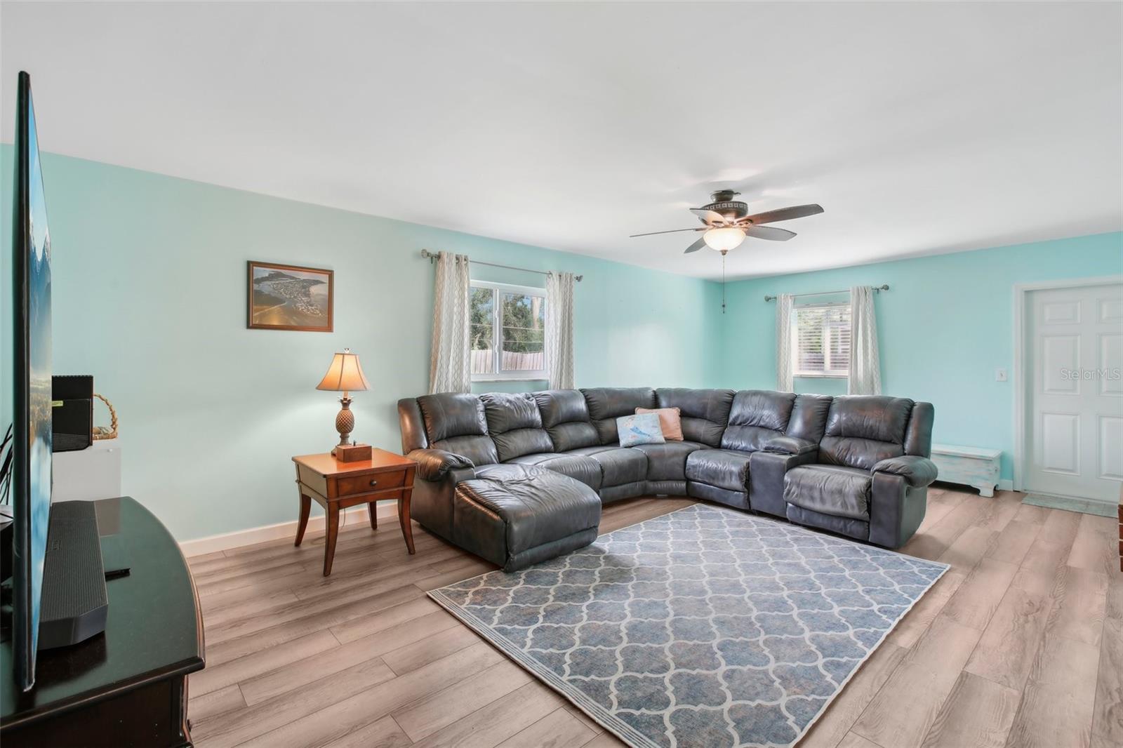 1901 66TH AVE N, ST PETERSBURG, FL, 33702