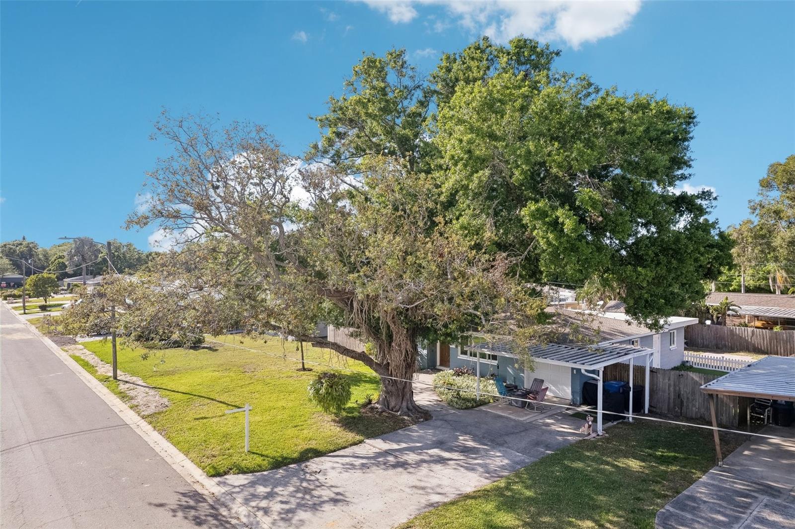 1901 66TH AVE N, ST PETERSBURG, FL, 33702