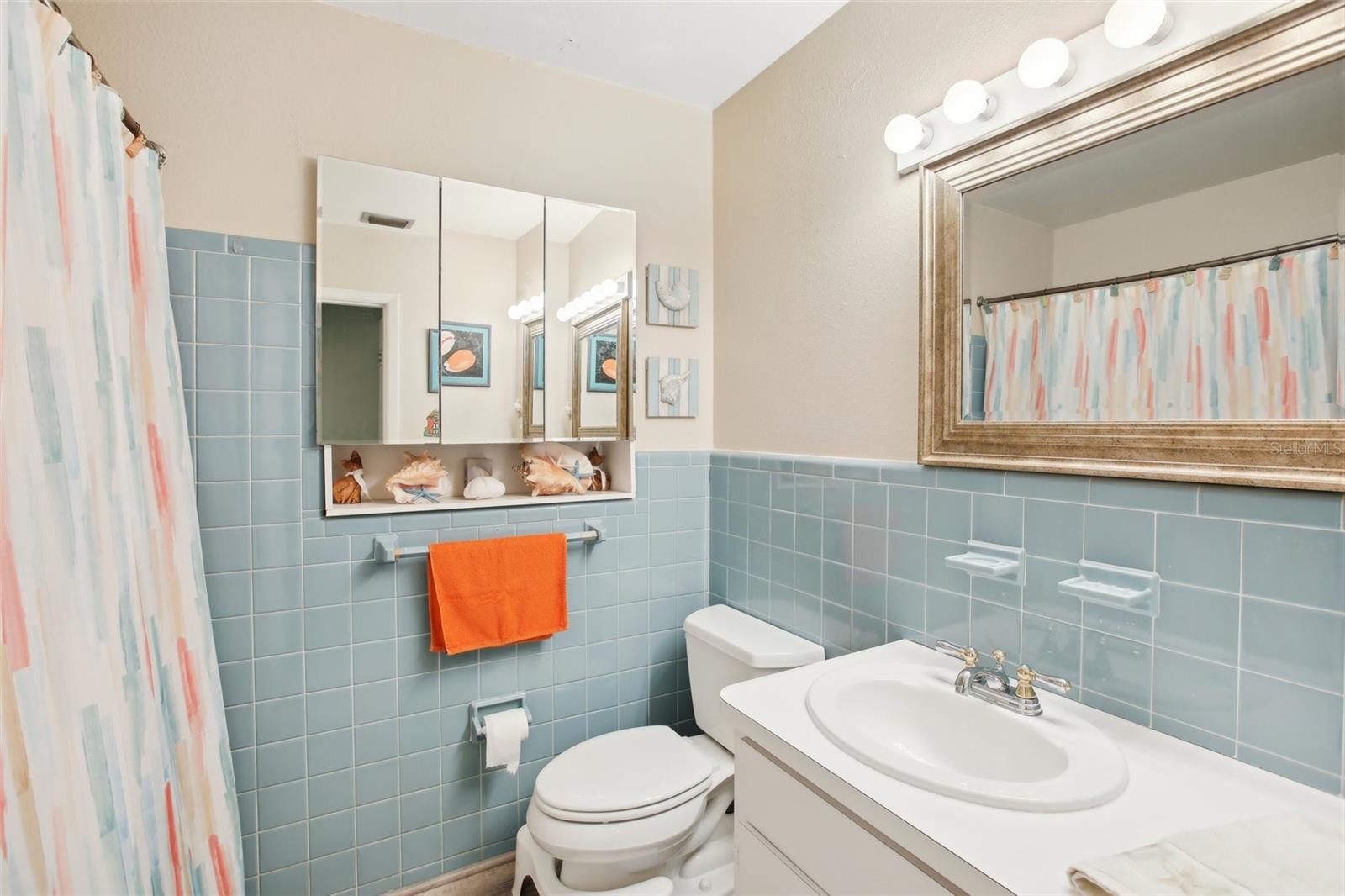 1901 66TH AVE N, ST PETERSBURG, FL, 33702