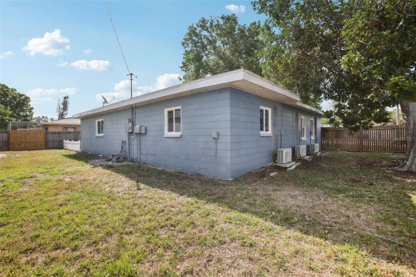 1901 66TH AVE N, ST PETERSBURG, FL, 33702