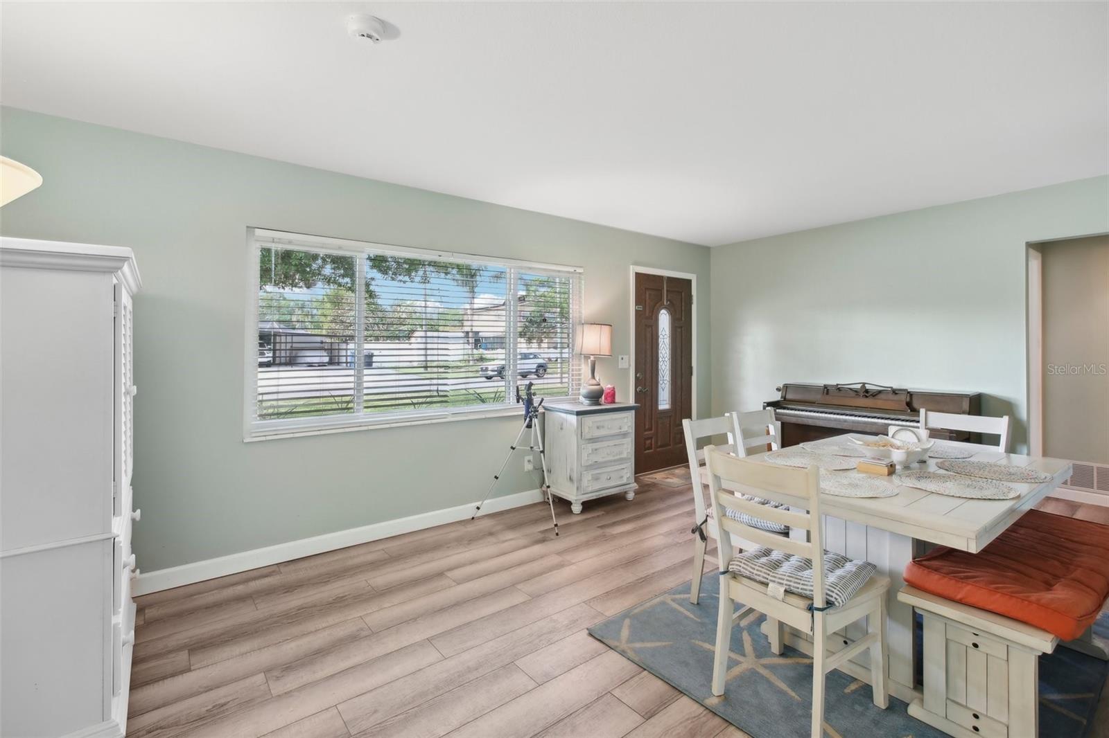 1901 66TH AVE N, ST PETERSBURG, FL, 33702