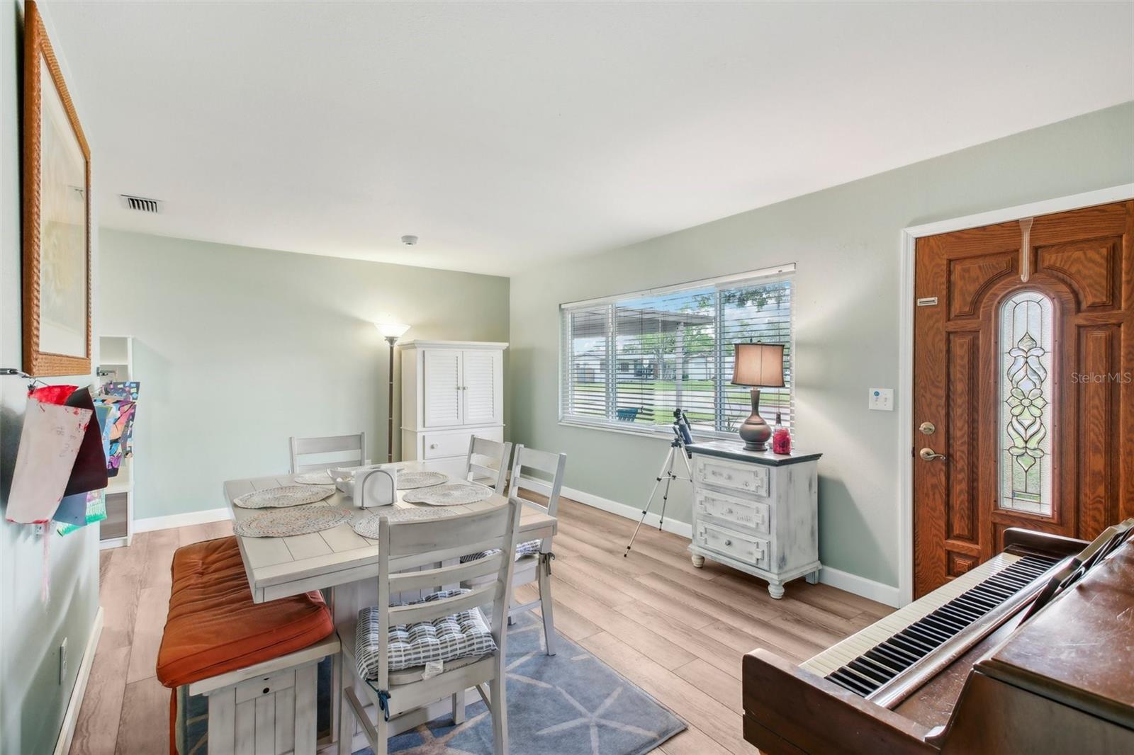 1901 66TH AVE N, ST PETERSBURG, FL, 33702