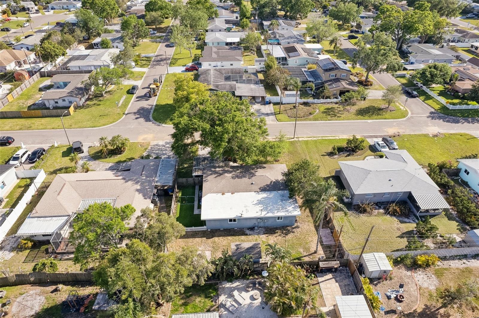1901 66TH AVE N, ST PETERSBURG, FL, 33702