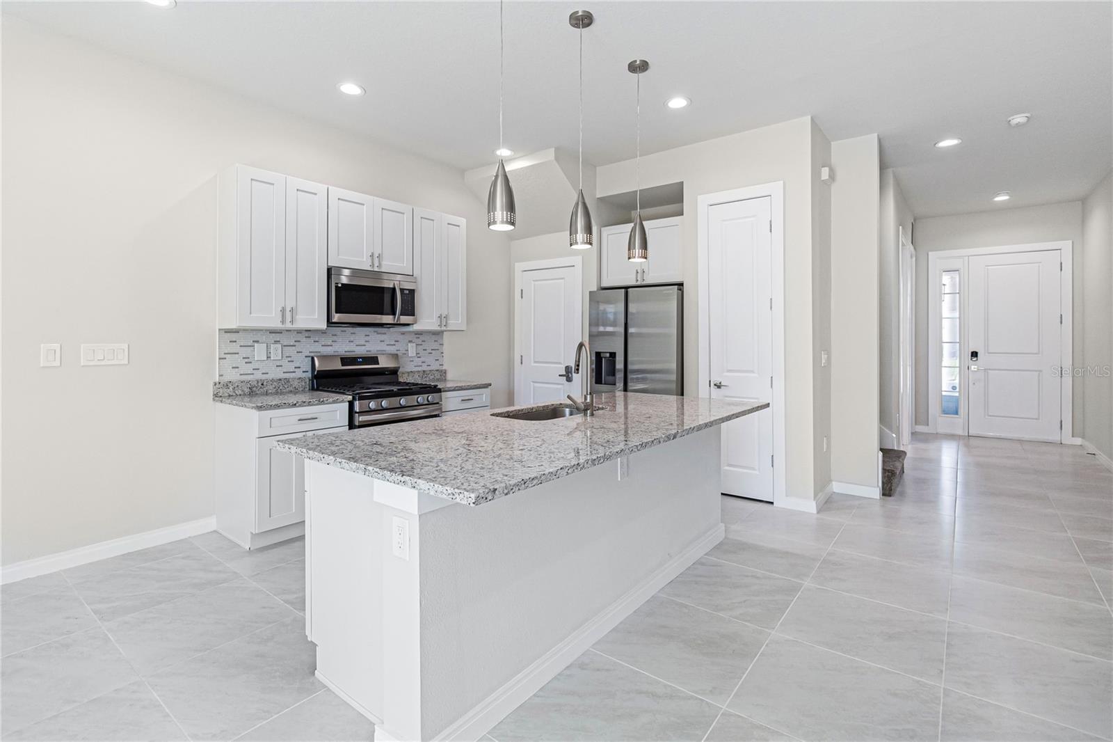 7554 SUNFLOWER CIR, KISSIMMEE, FL, 34747