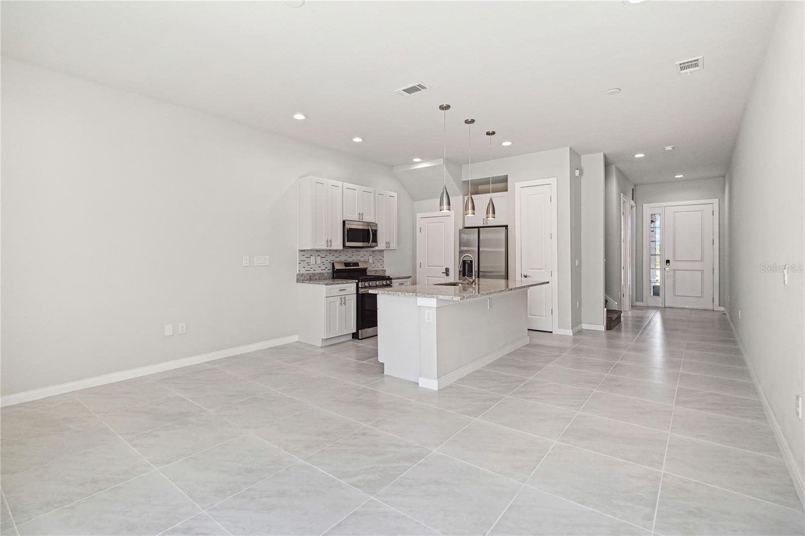 7554 SUNFLOWER CIR, KISSIMMEE, FL, 34747
