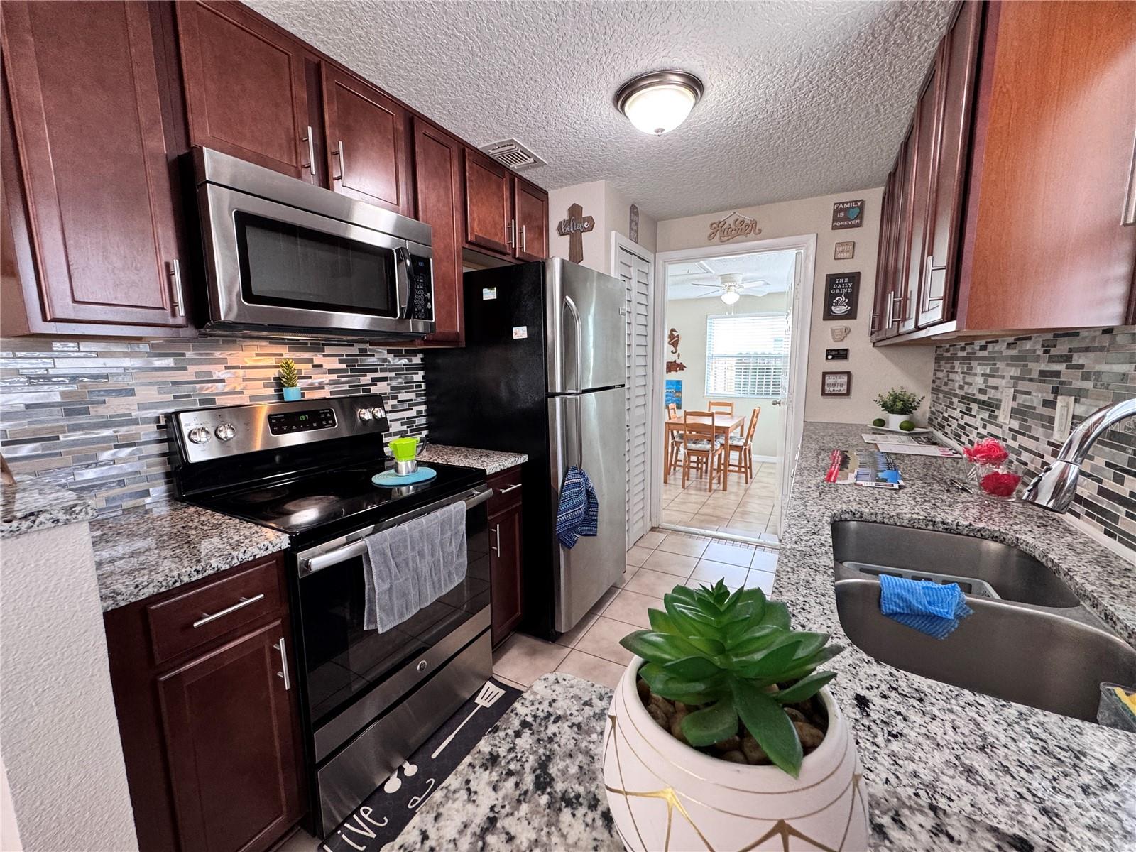 2480 ALAMANDA AVE, DELTONA, FL, 32738