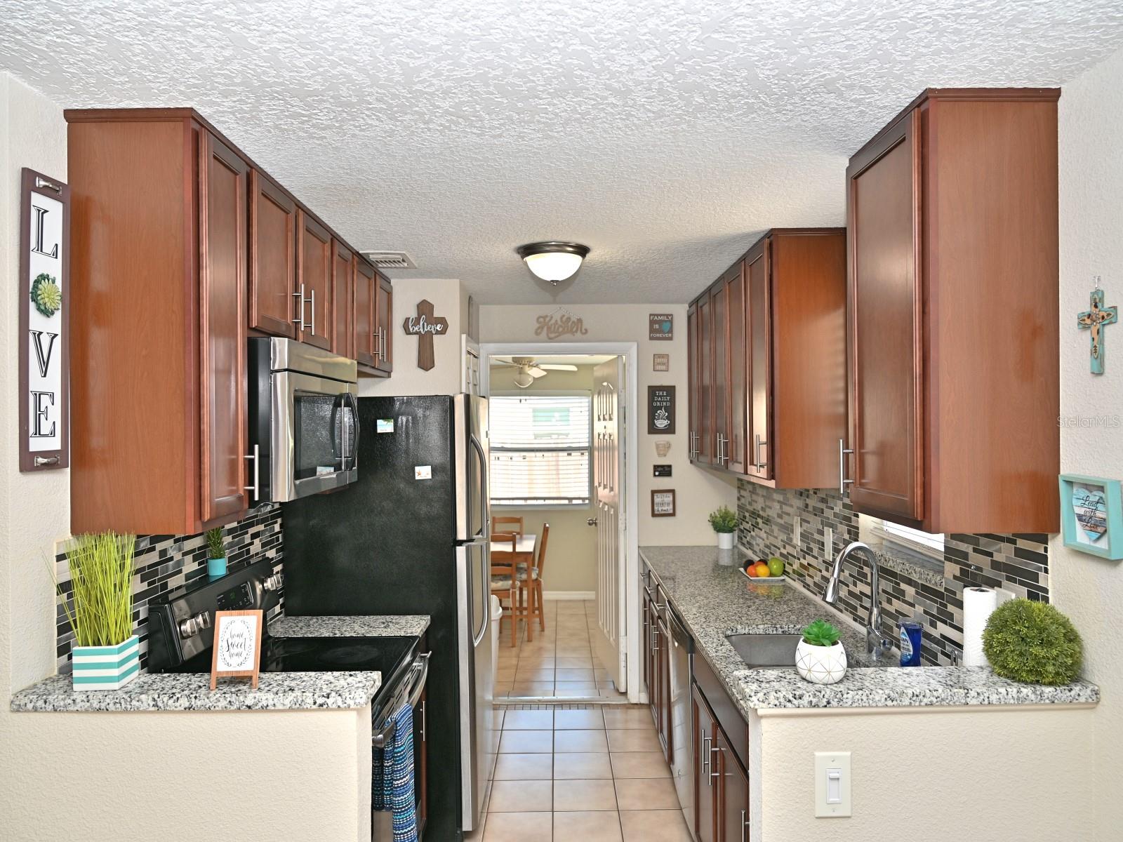 2480 ALAMANDA AVE, DELTONA, FL, 32738