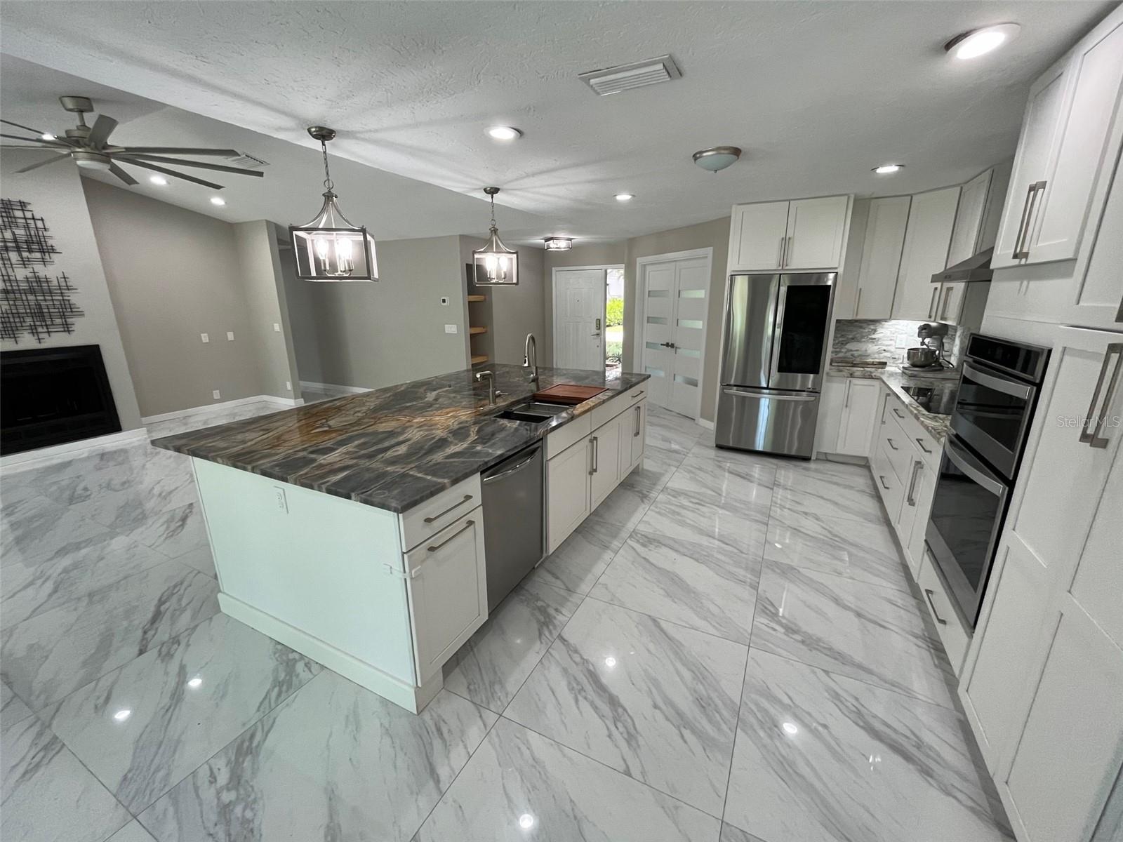 716 FORESTVIEW DR, SARASOTA, FL, 34232