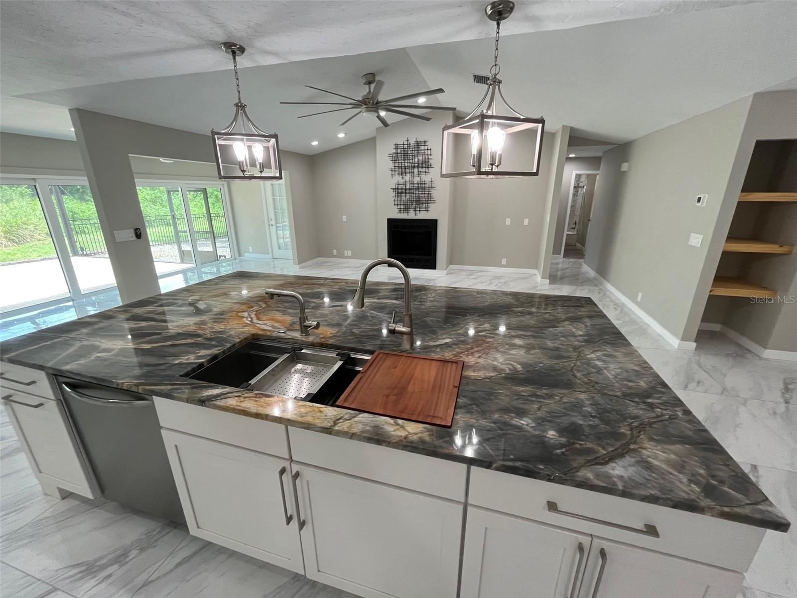 716 FORESTVIEW DR, SARASOTA, FL, 34232