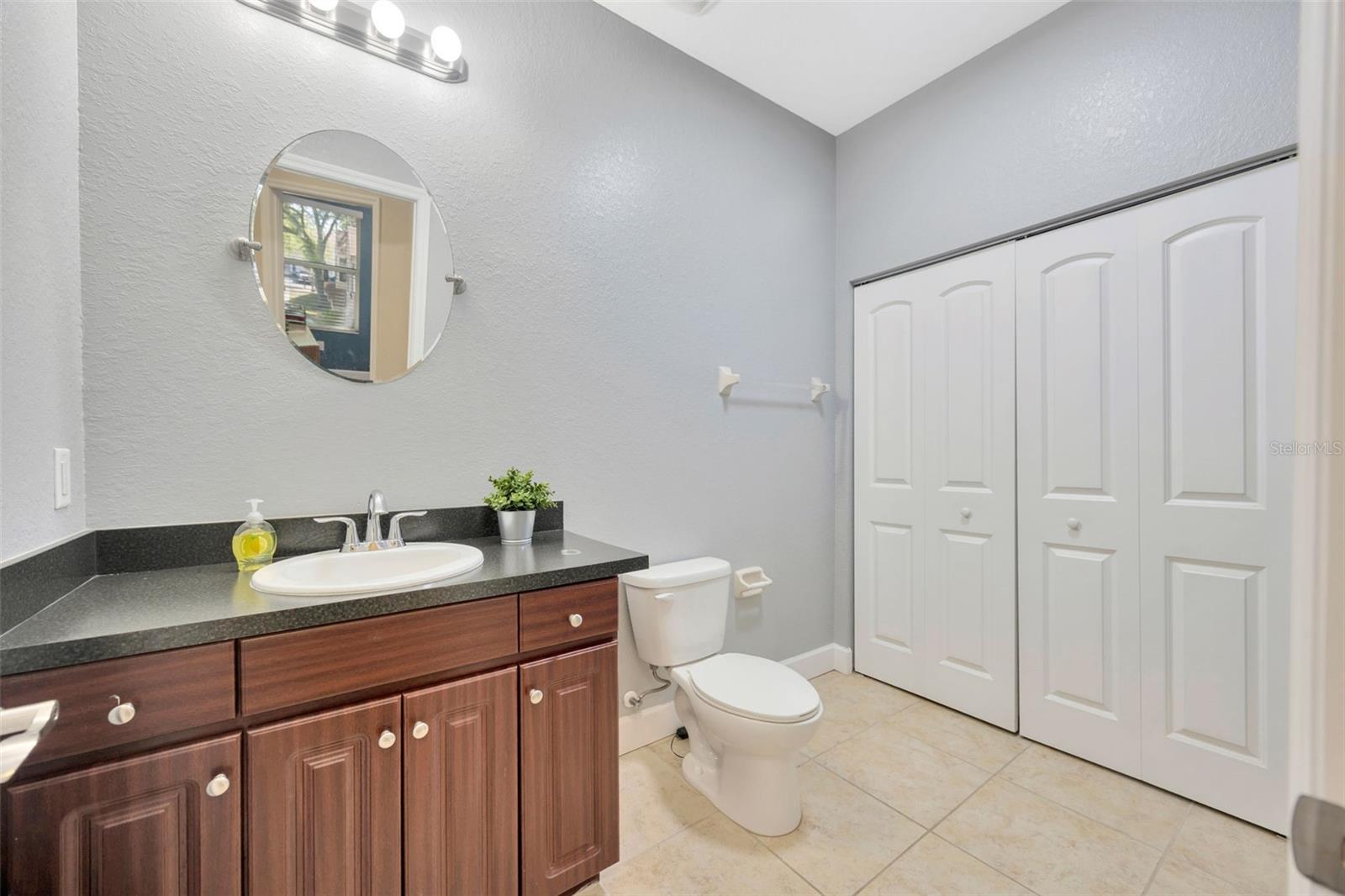 243 ALEXANDER WOODS DR, PLANT CITY, FL, 33563