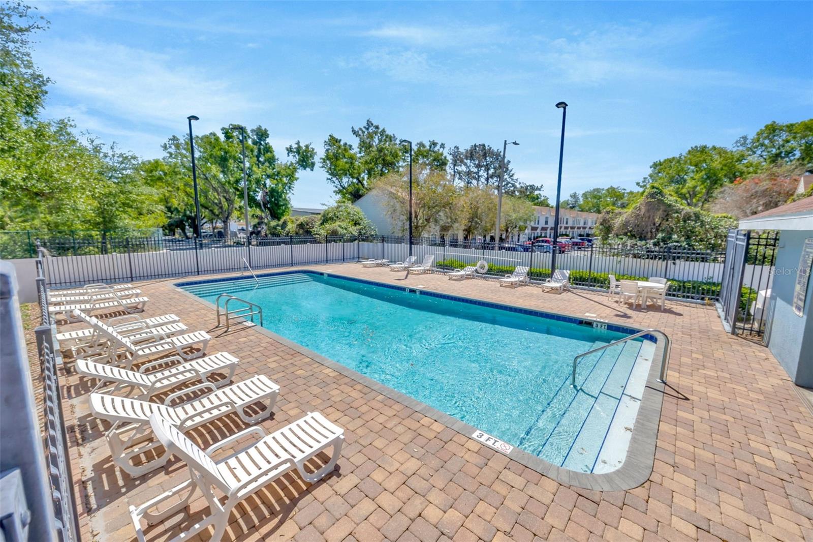 243 ALEXANDER WOODS DR, PLANT CITY, FL, 33563